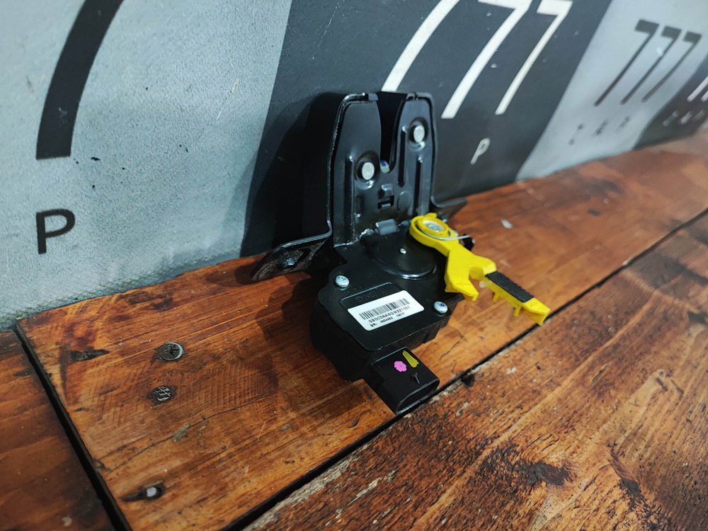 Замок багажника Haval Jolion 21-нв Б/У Оригинал 6305100XNZ01A