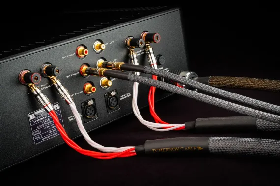 Tchernov Cable Ultimate Slim IC 2RCA-2RCA 1 m