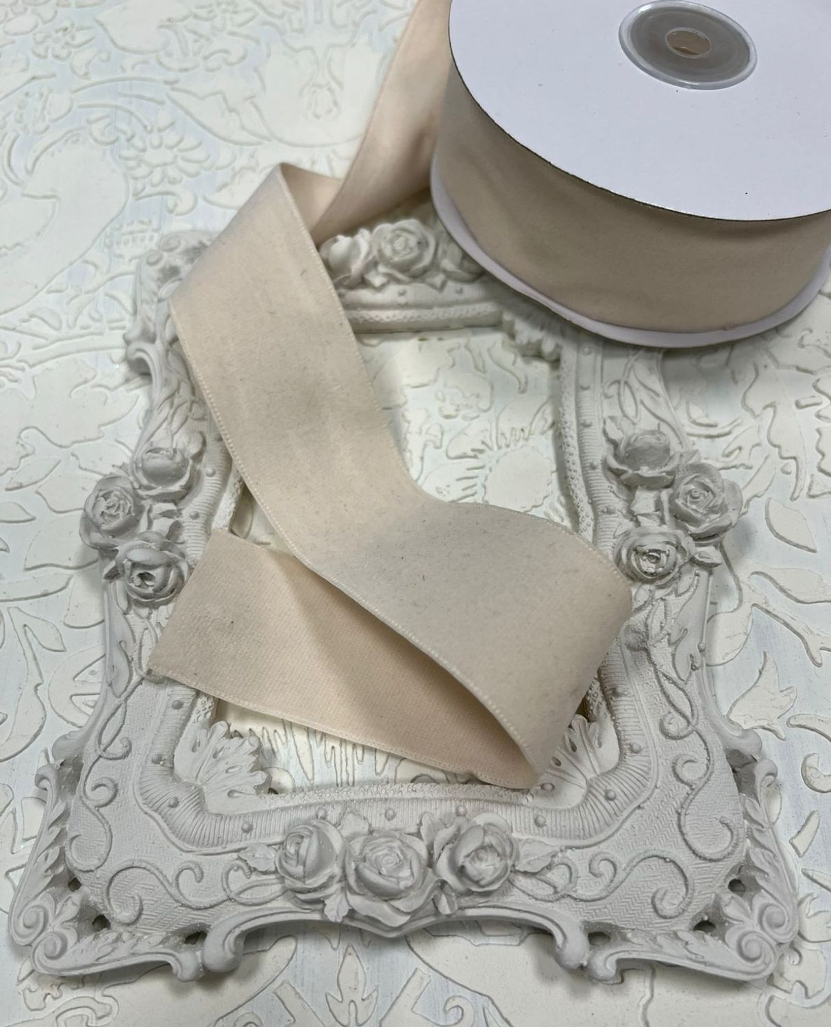 Лента замшевая 4см цвет кремовый (1м)