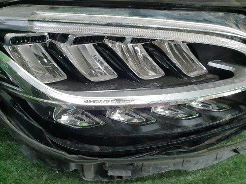 Битая Фара правая Mercedes C w205 (2018-2023) LED