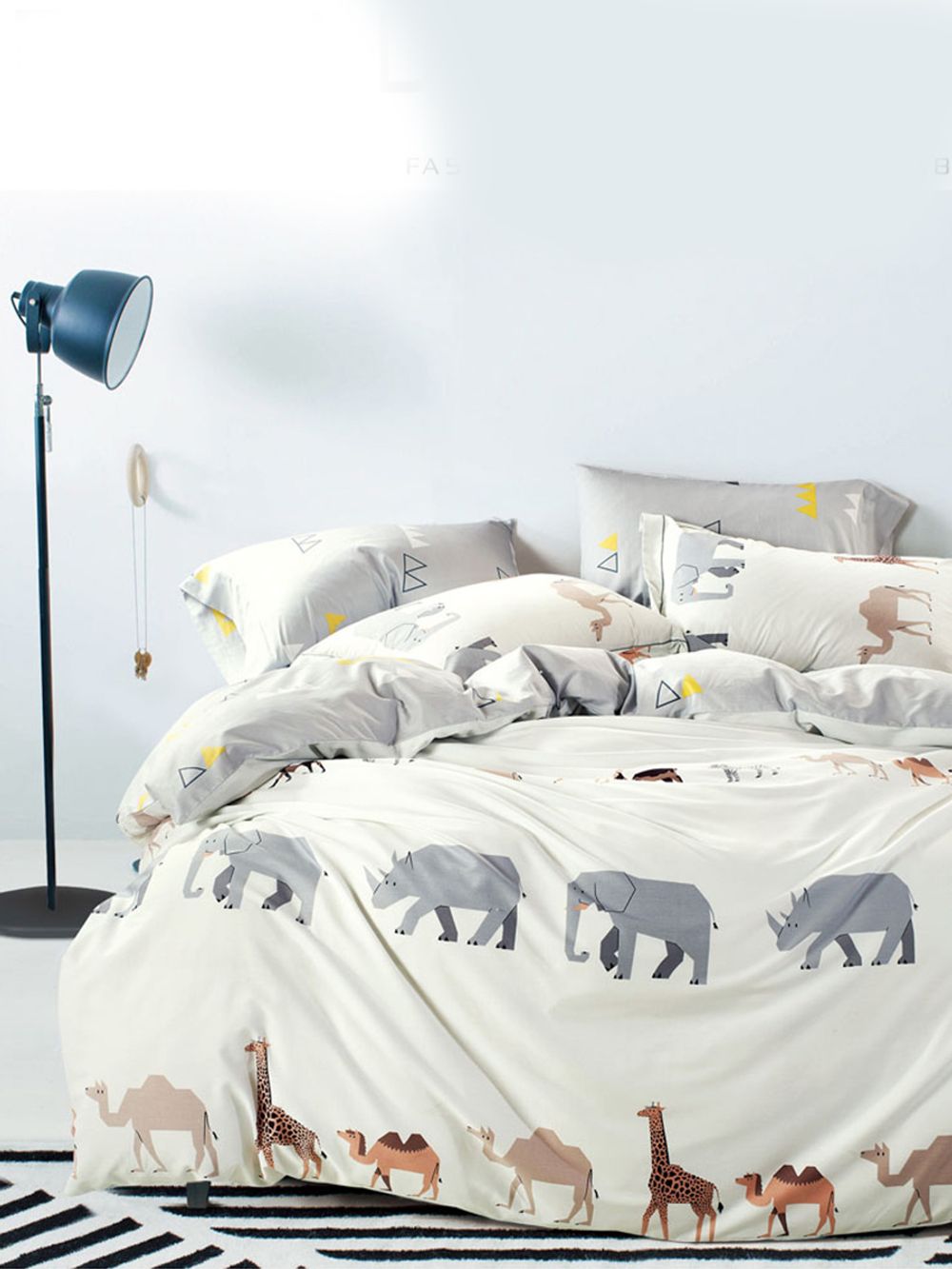 Постельное белье Сказка "Саванна/Саванна (компаньон)" евро Наволочка 50х70 см 2 шт Простынь на резинке 180х200 см Пододеяльник 200х215 см, перкаль