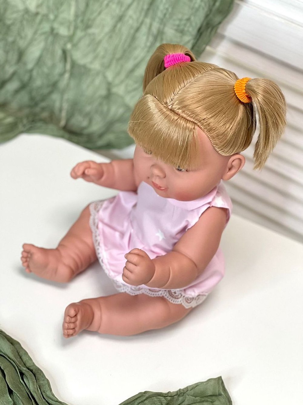 Кукла Manolo Dolls виниловая Manolita 45см в пакете (8304)