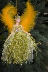 Украшение на елку Принцесса 20 см. Золото (21820)