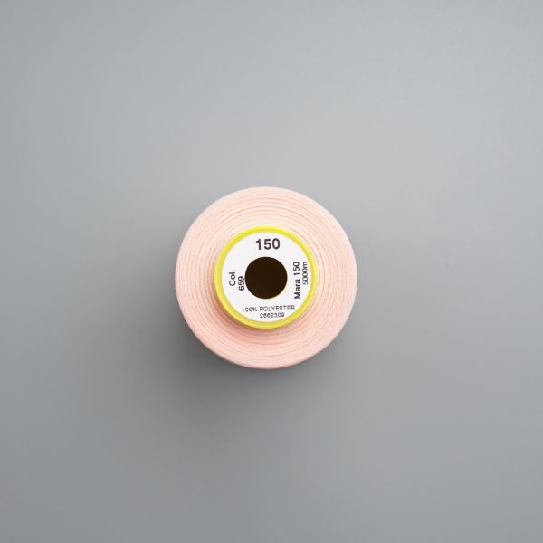 Нитка Gutermann Mara 150 (5000 метров), 1 боб., особо тонкая | 659 св.персиково-розовый