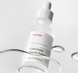 Ферментированная бустер-эссенция для осветления кожи Manyo Galactomy Niacin Essence 50 ml
