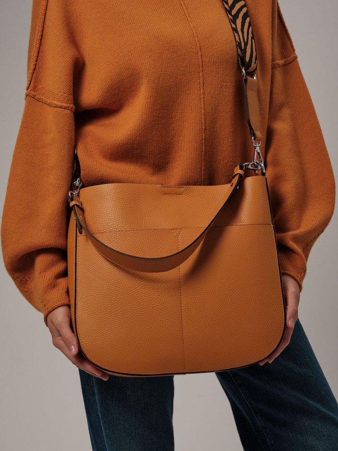 Сумка кожаная на плечо кросс-боди оранжевая