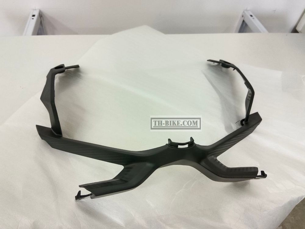 64191-MKN-D10. COWL SET, FR. LOWER (WOL). HONDA