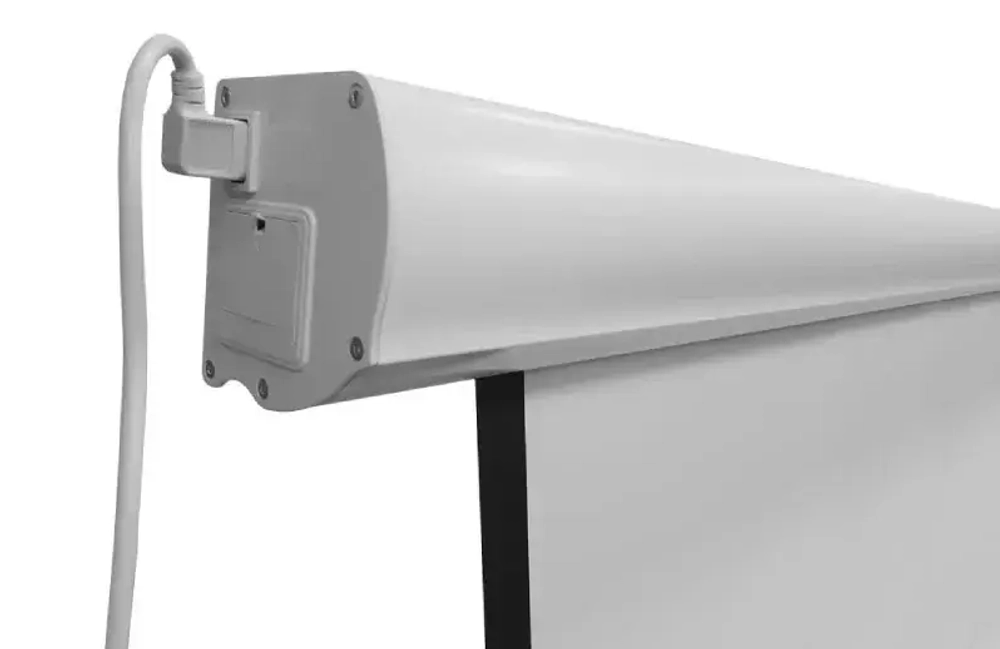 Экран с электроприводом Lumien 219х279 см (4:3) LMBC-100207