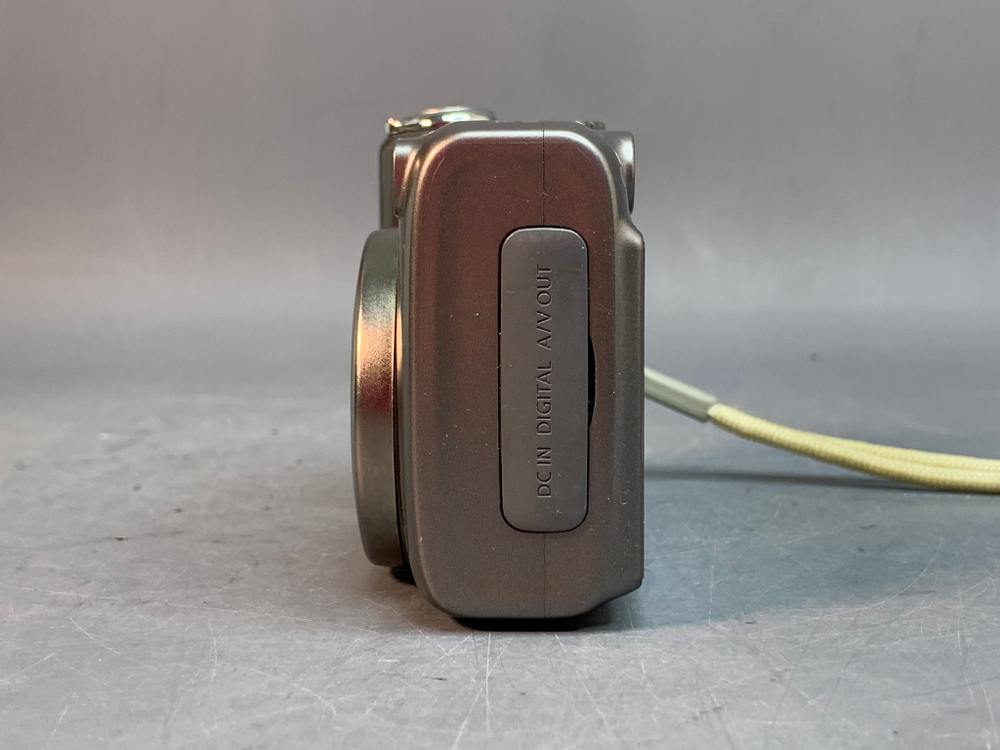 Canon PowerShot A590 IS