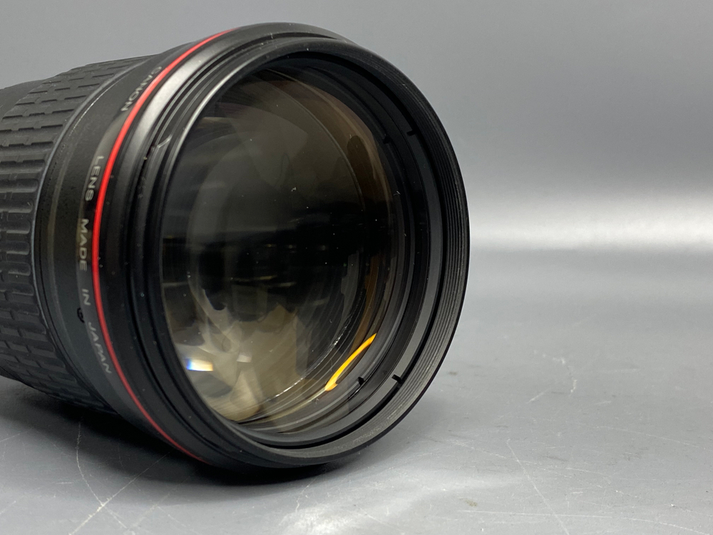 Canon EF 135mm 2L USM