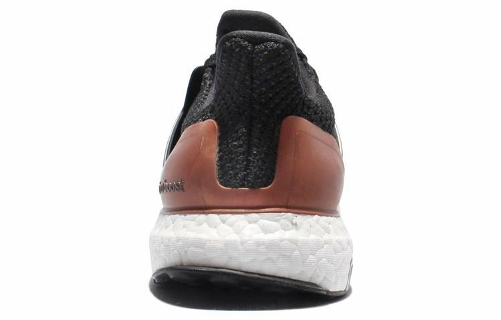 Кроссовки Adidas Boost Bronze Medal Ltd