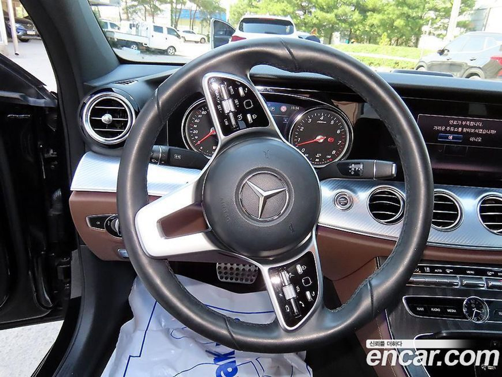Mercedes-Benz E-Class W213 E250 Avangarde (12.2019)