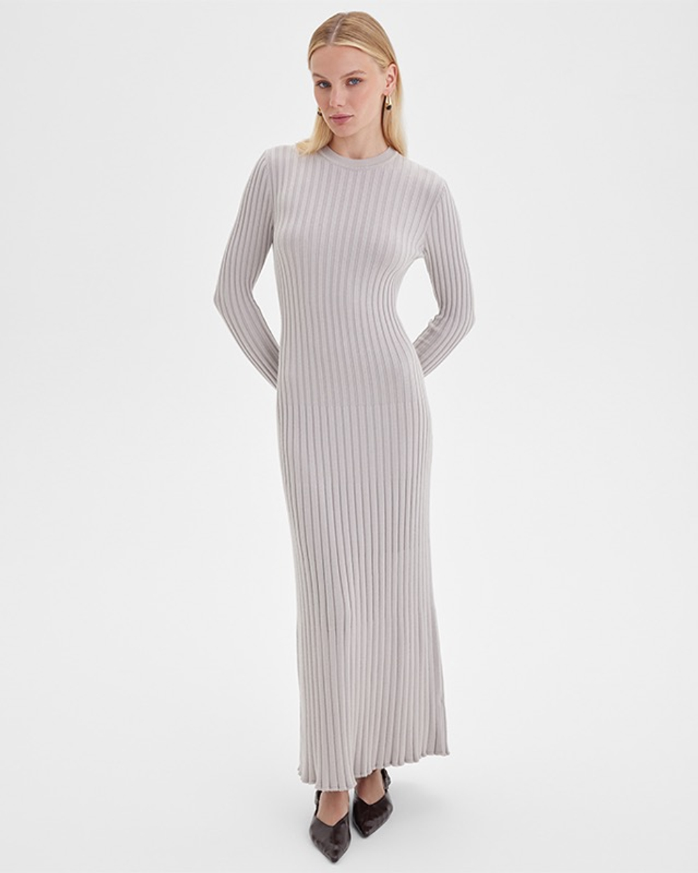 Платье женское Loomknits Бежевый