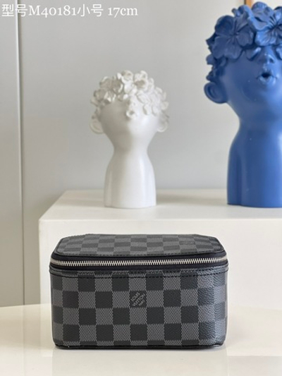 Louis Vuitton Packing Cube PM