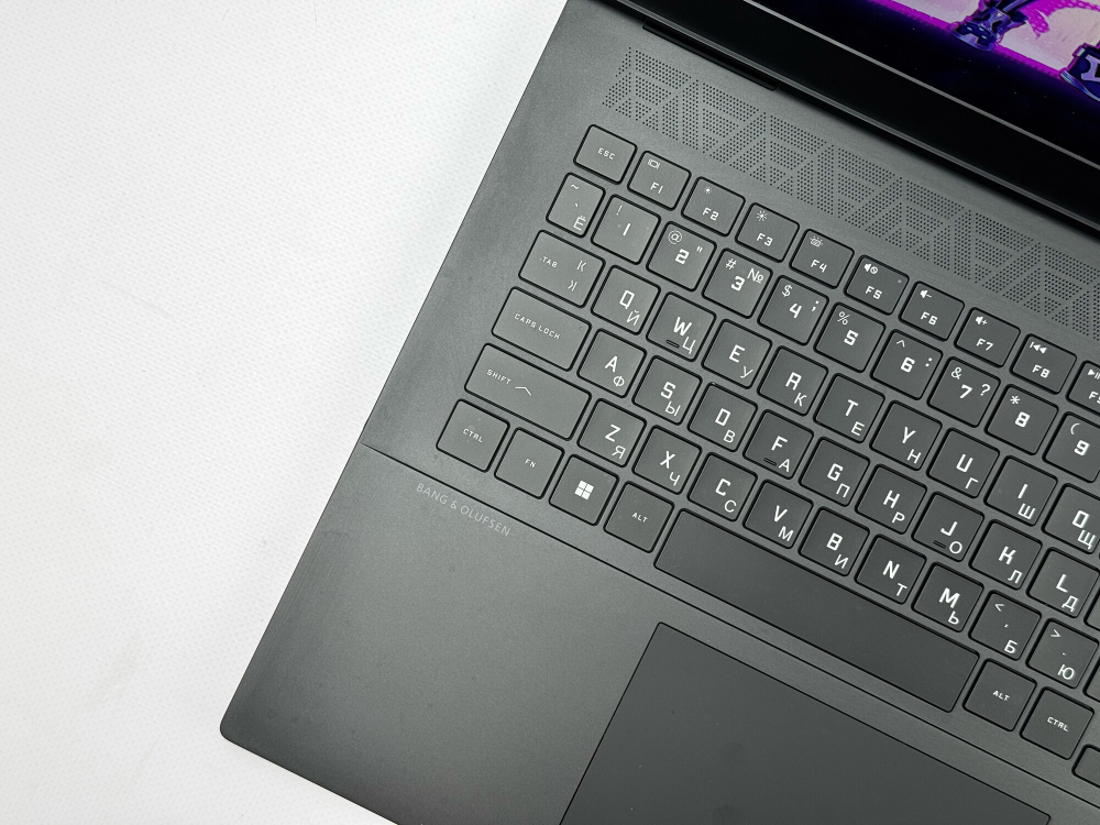 Игровой ноутбук HP Omen Intel Core i7-13650HX RTX 4070 8GB 16GB 1TB 2.5K 240Hz Win11 Русско-Английская клавиатура