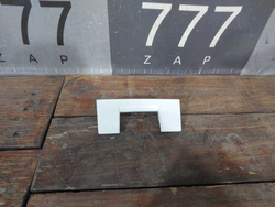 Накладка кнопки багажника Mazda CX-5 1 (KE) 11-17 Б/У Оригинал KD53B0819