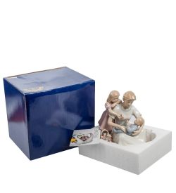 Pavone CMS-27/24 Статуэтка «Мама и дети»
