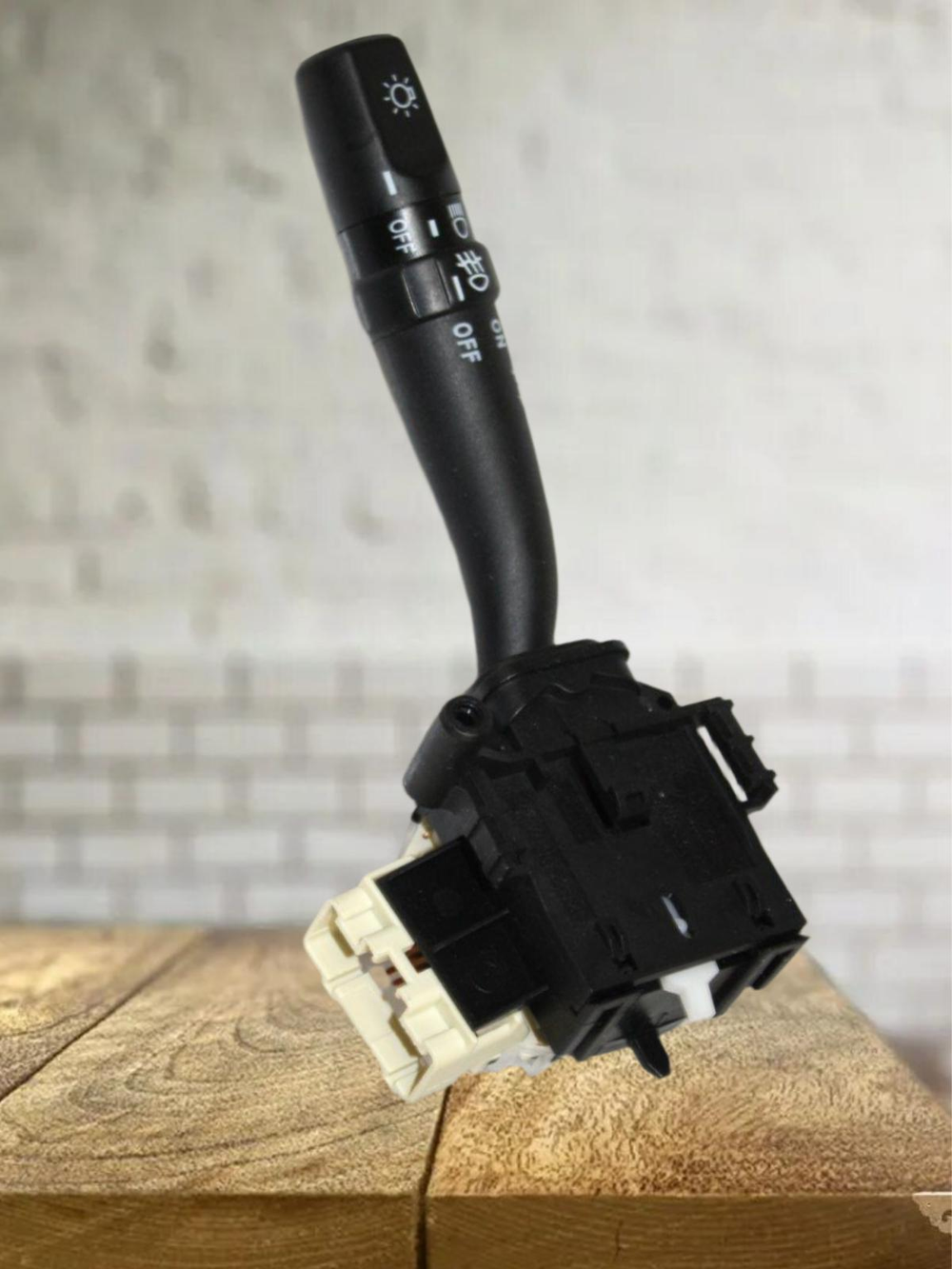 Подрулевой переключатель левый 1017000657 для Geely Emgrand