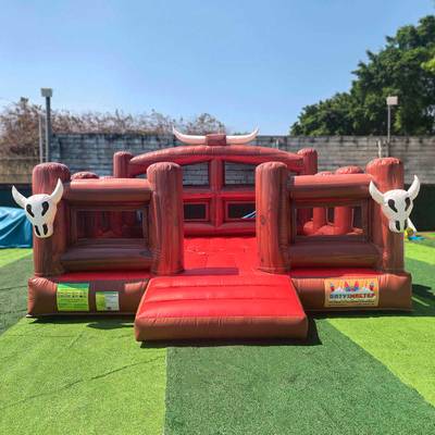 Надувной батут для аттракциона Родео "Ферма 2", 5*5*3 м