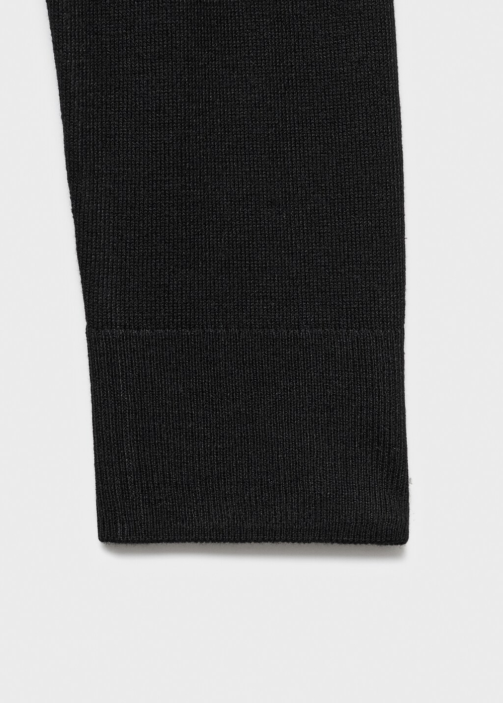 Трикотажный кардиган с V-образной горловиной