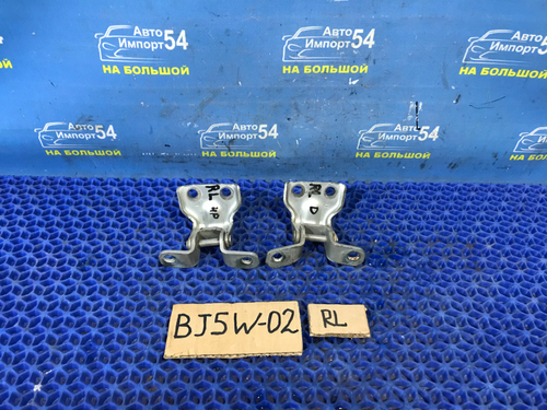 Петля двери задней левой MAZDA FAMILIA 2001