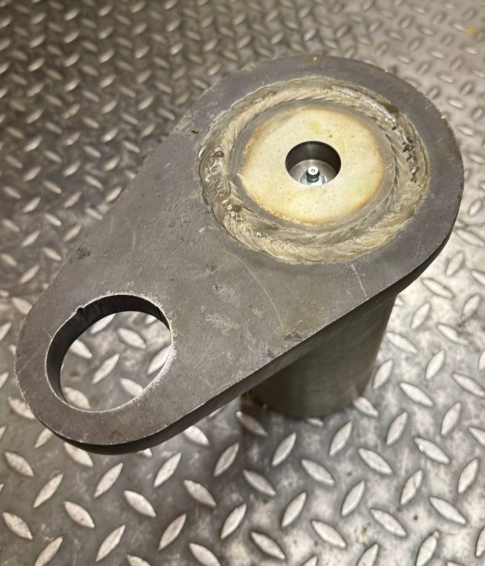 Палец 61LM-16160