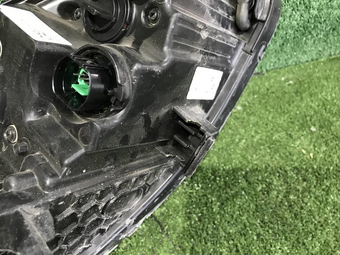 Фара левая KIA Sportage 4 QL (2016-2018) галоген