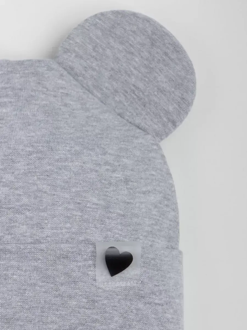 Шапка для девочки трикотажная и снуд