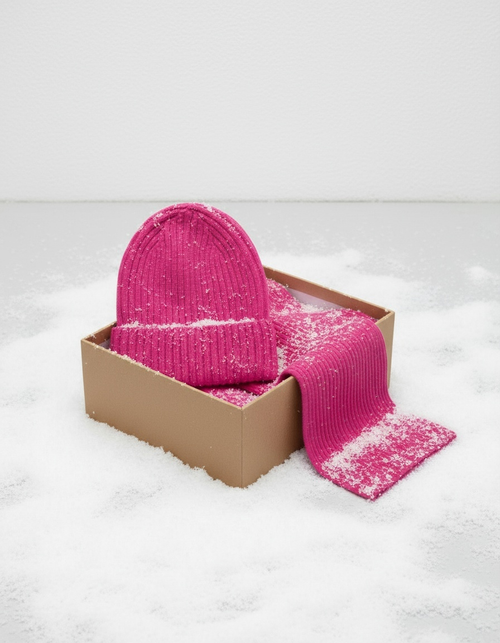 Набор из шапки и шарфа