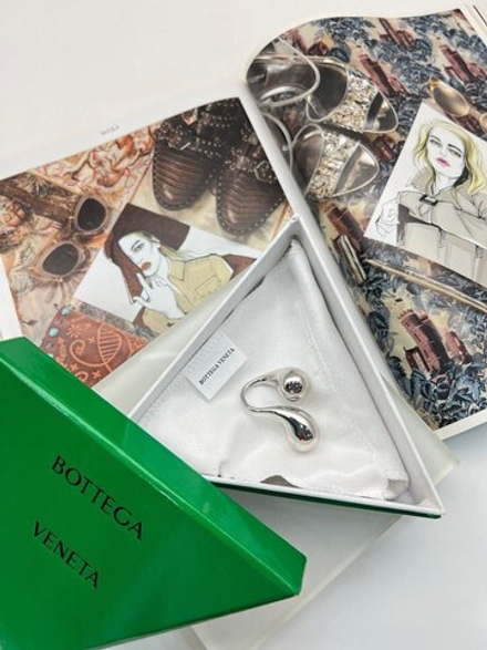 Кольцо Bottega Veneta