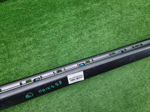 Накладка порога правая Omoda S5 (2022-н.в.)