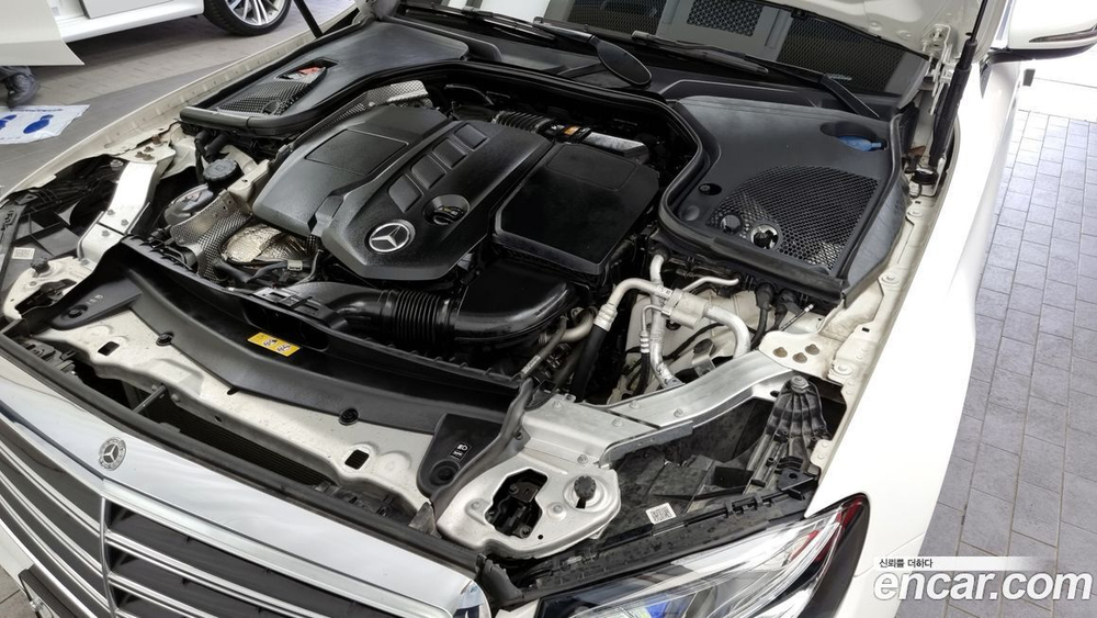 Mercedes-Benz E-Class W213 E220d 4MATIC Exclusive (11.2019)
