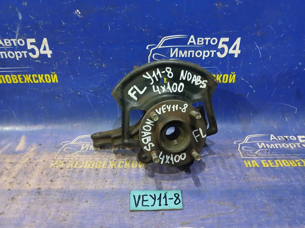 Ступица передняя левая NISSAN AD 2001