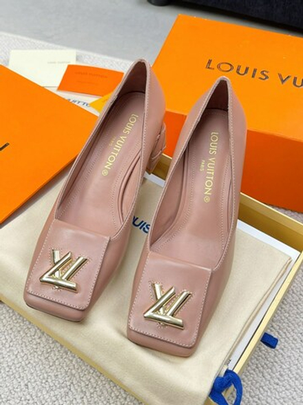 Louis Vuitton Shake Pump