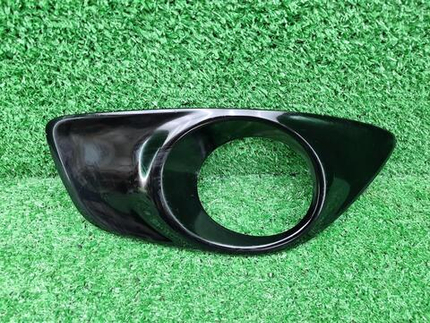 Накладка ПТФ левая Hyundai Santa Fe 2 CM (09-12)