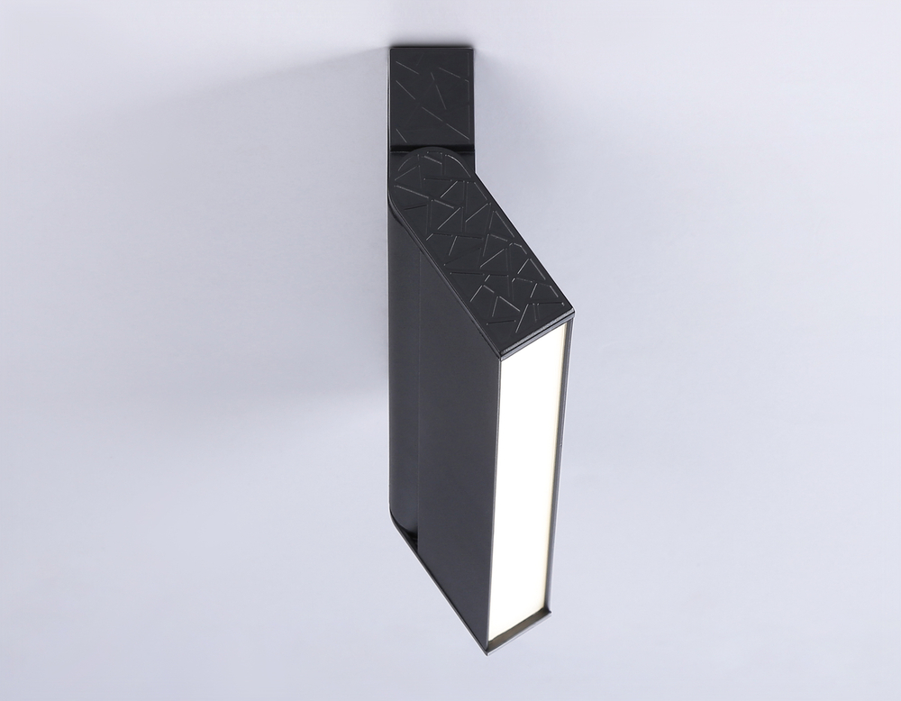 Светильник светодиодный накладной TA1821  BK черный LED 12W 4200K 230*22*87