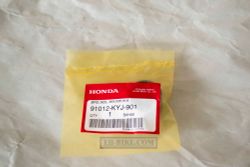 91012-KYJ-901. BEARING, NEEDLE, 28X33X16.8