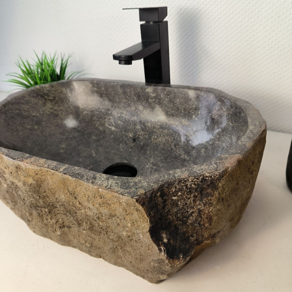 Раковина из речного камня RS-66075 53х34х15 из натурального камня