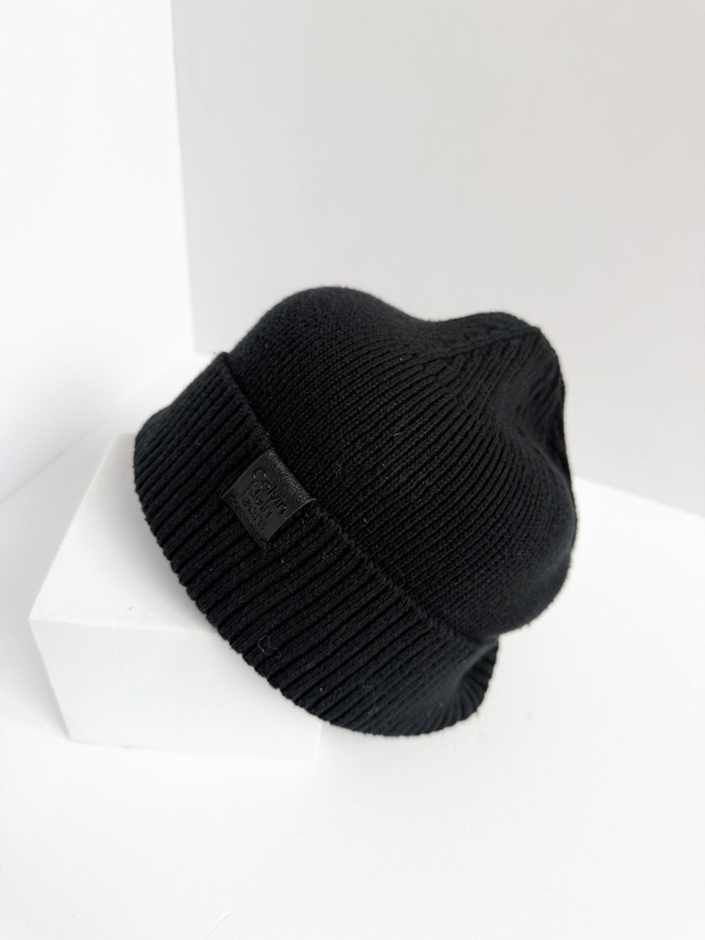 Шапка Calvin Klein Jeans, 140