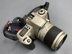 Canon EOS 300 kit EF 28-90mm 4-5.6