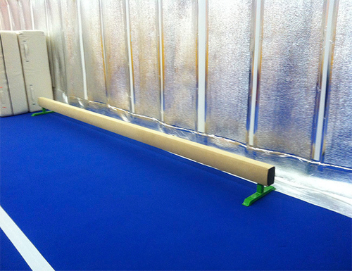 Бревно гимнастическое напольное