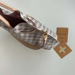Louis Vuitton Girolata
