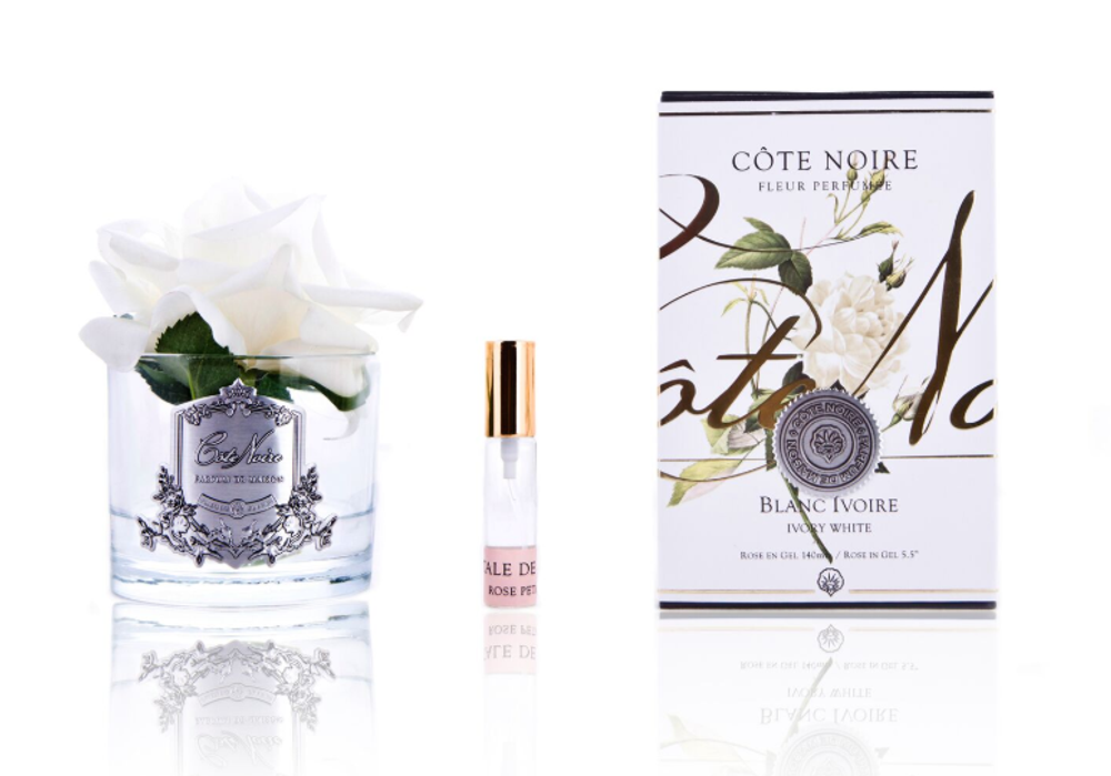 Ароматизированная роза в прозрачной вазе и 1 спрей 16х10.5х10.5 Cote Noire French Rose