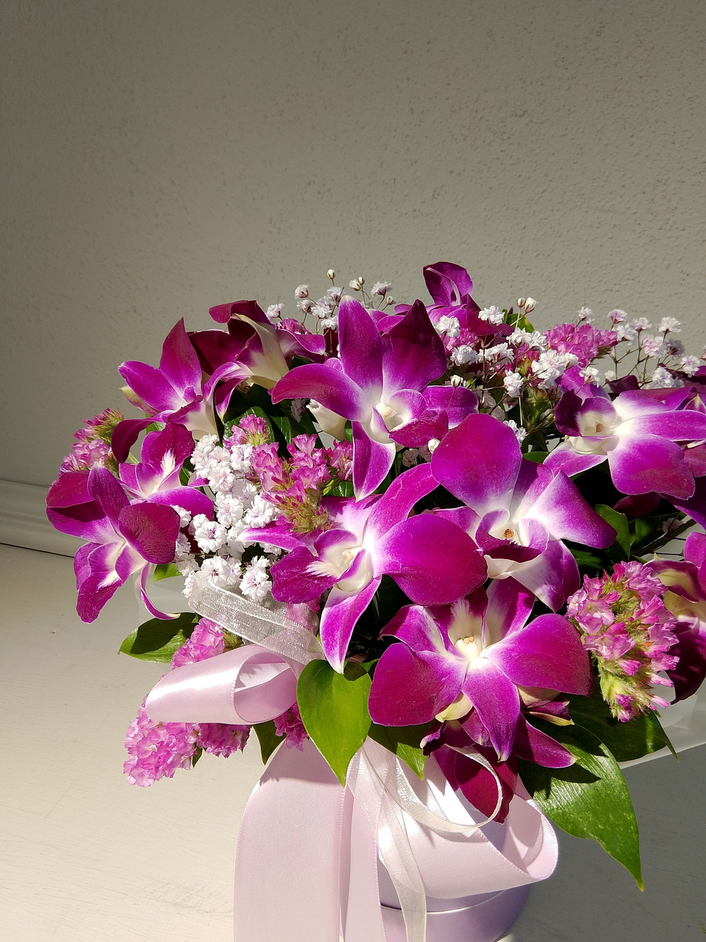 Яркая композиция с орхидеей Дендробиум (КС0002)
