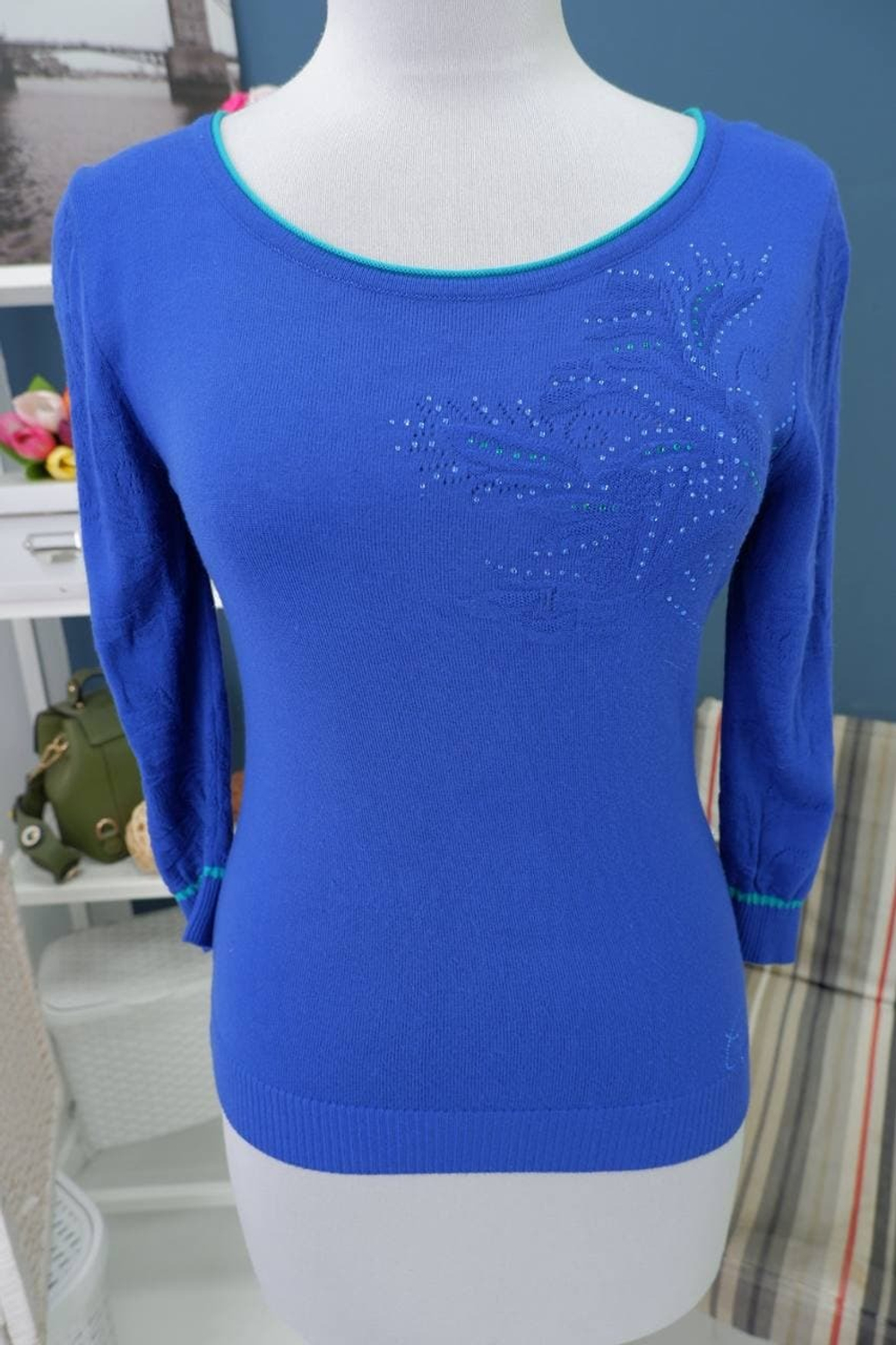 Джемпер яркий 42 размер