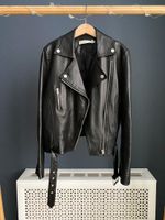 Кожаная куртка  Christian Dior, 152