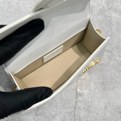 Jacquemus Le Bambino 17 cm