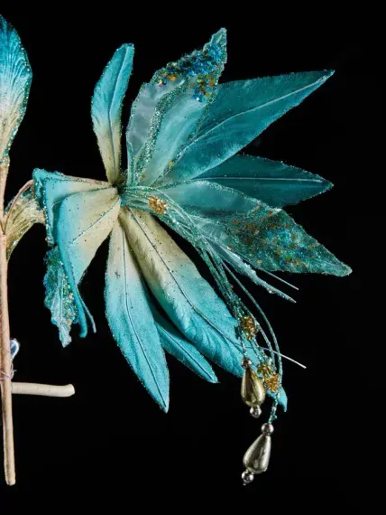 Декоративный цветок Стерлиции 41 см., бирюзовый, на клипсе, Christmas DeLuxe (88966)