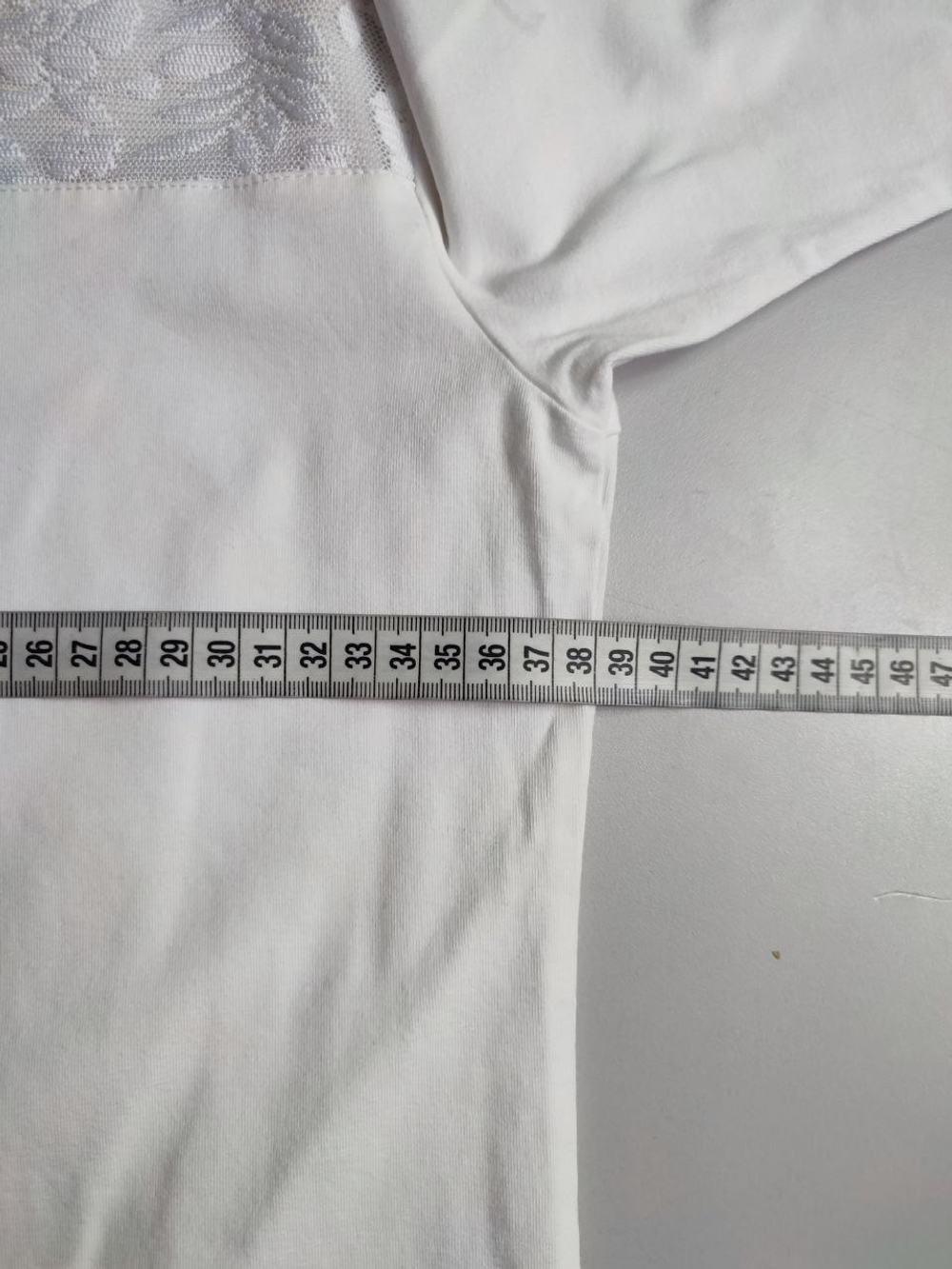 Блузка с кружевом красивая 40 размер