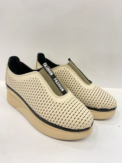 Кроссовки  женские натуральная кожа